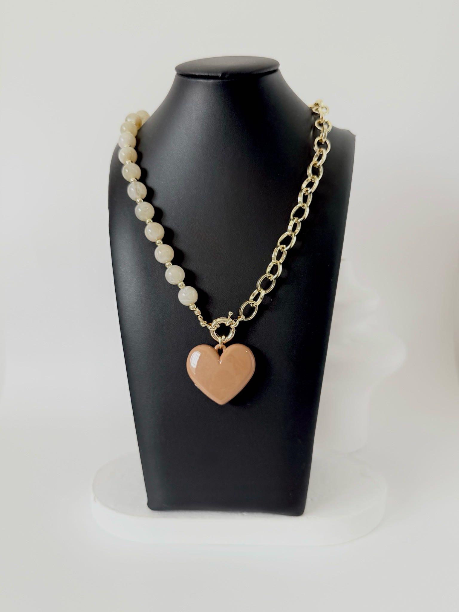 LORETTA MAXI COLLAR CAFÉ 