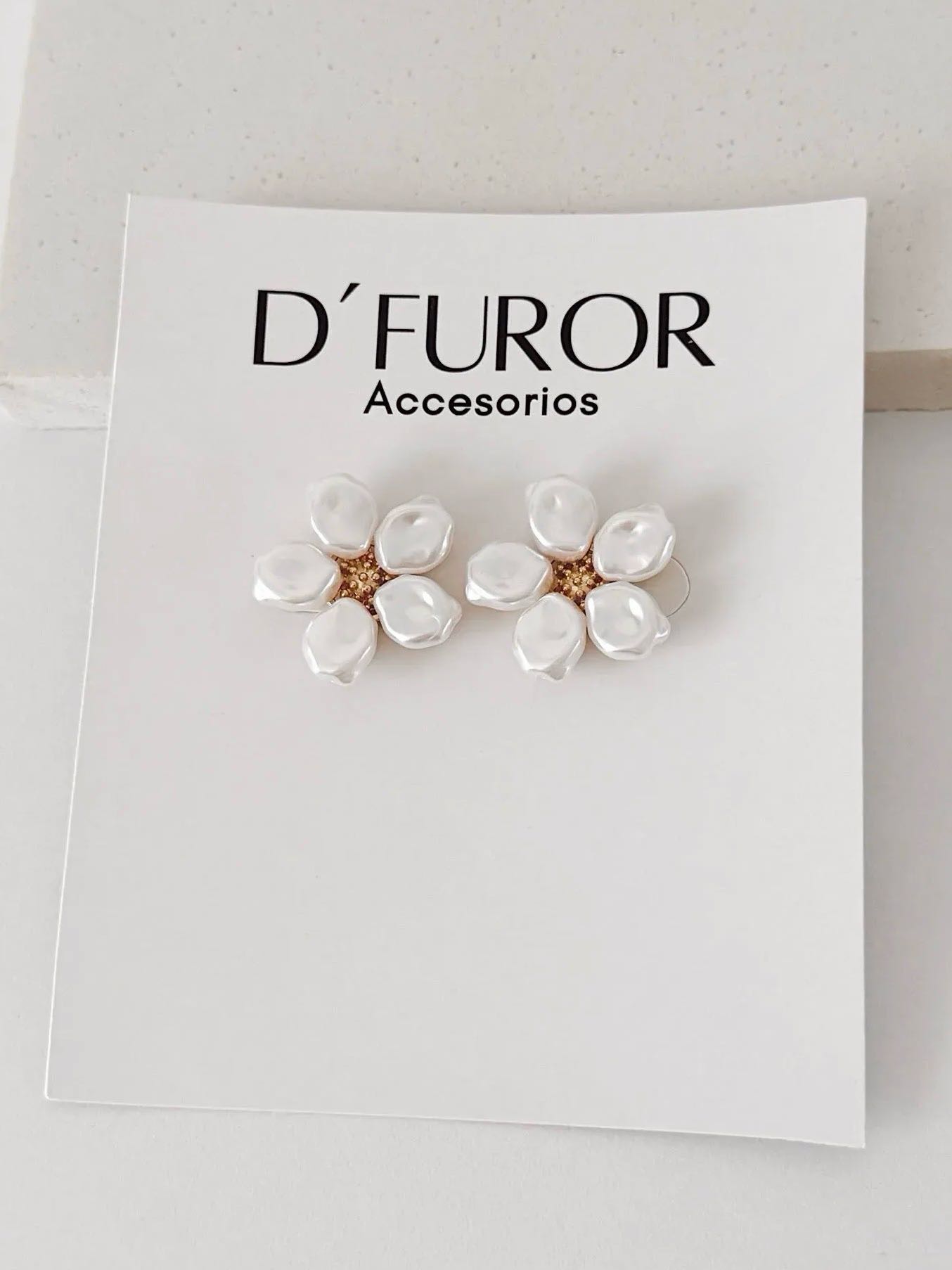GARDENIA MAXI ARETES (F-1173)