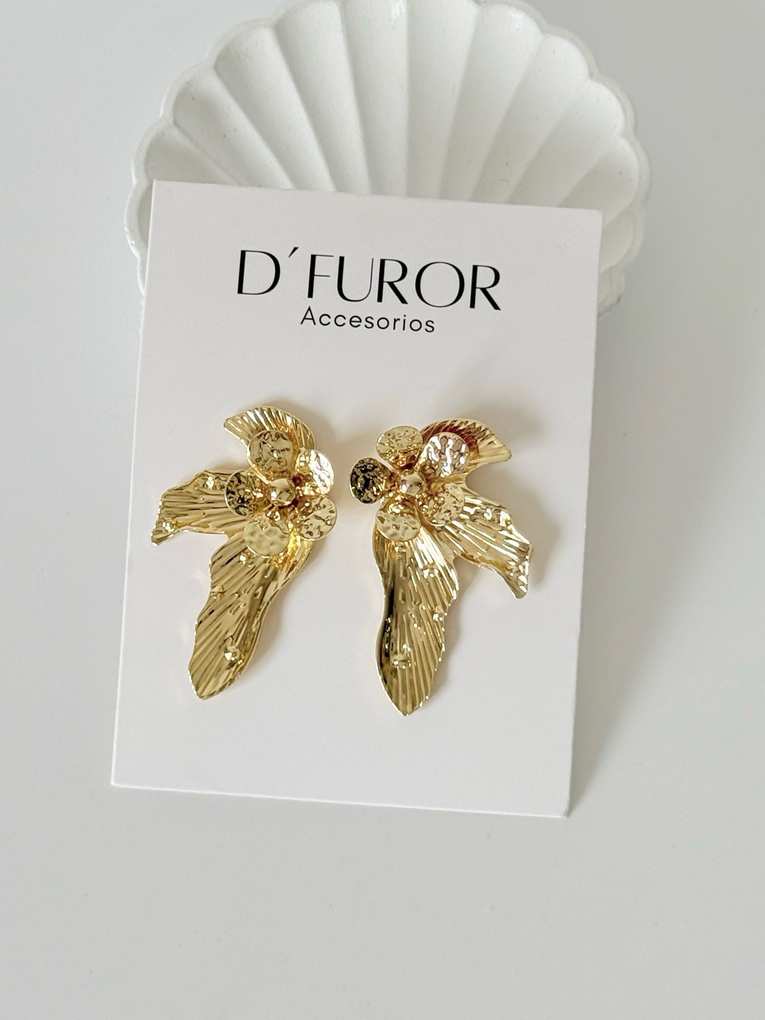 ARETES HAZELL  (F-1223)