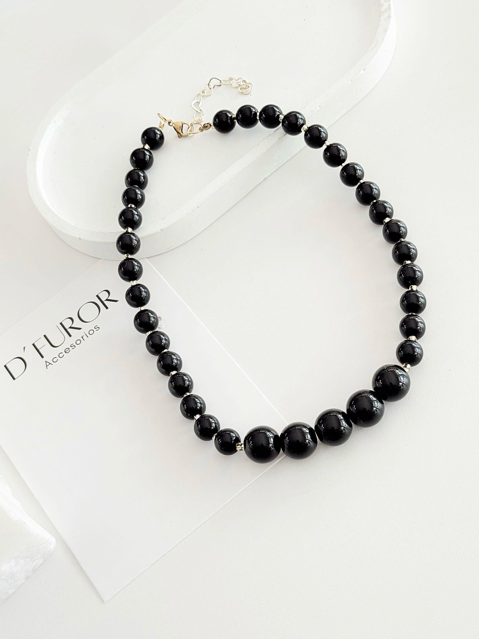 COLLAR SAVINA NEGRO 