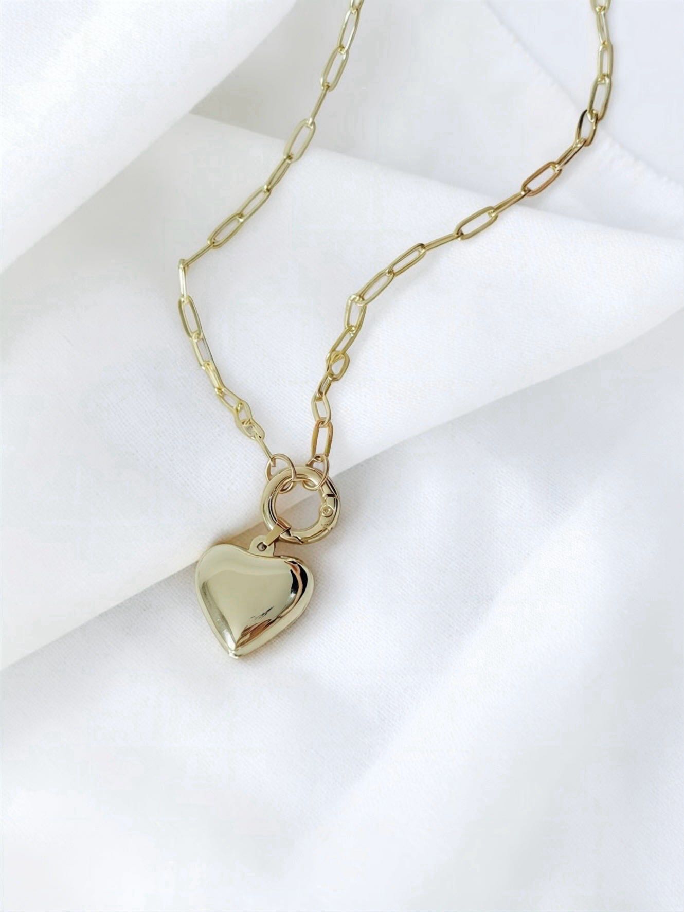 OLENA NECKLACE