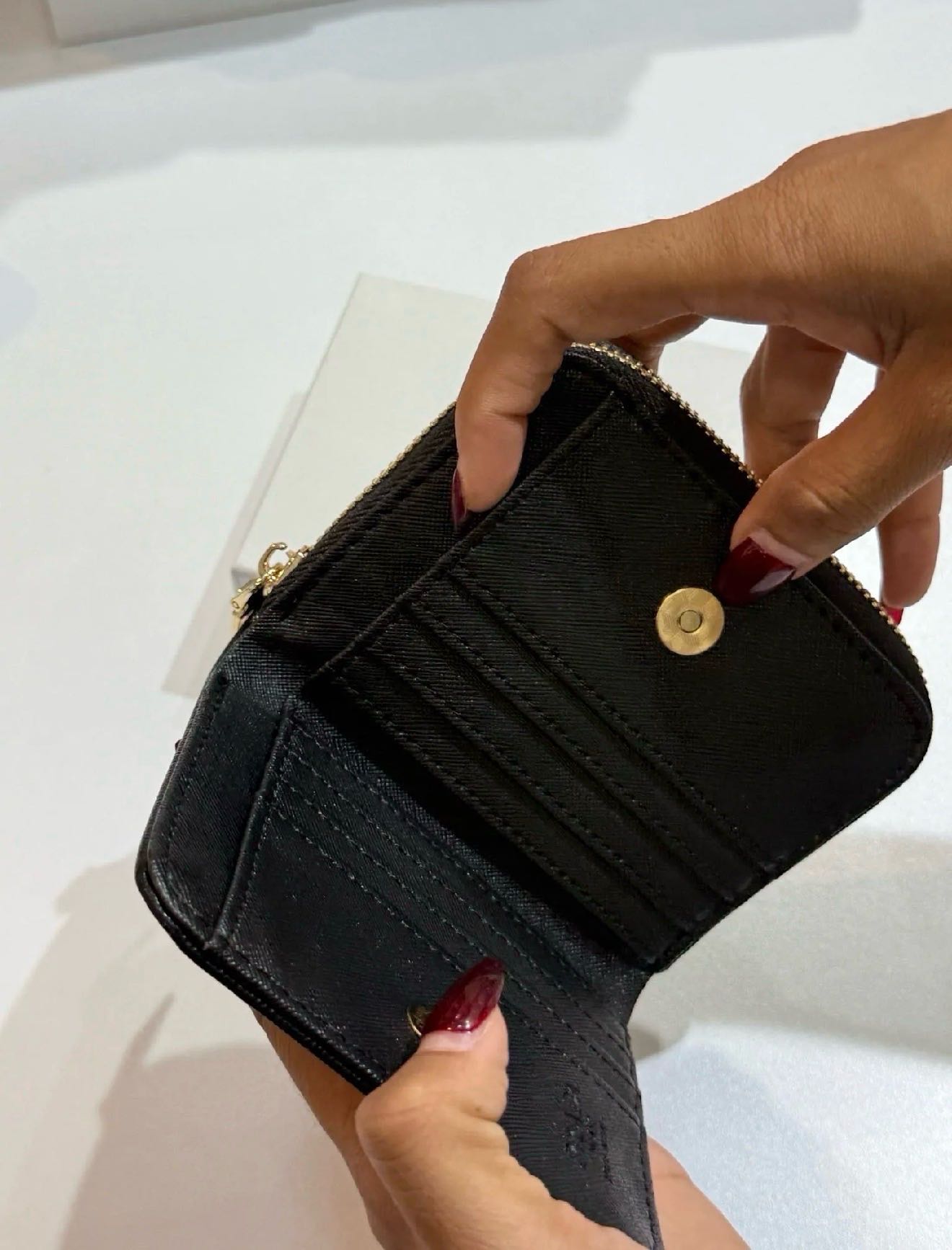 BILLETERA PRADA SMALL NEGRA  