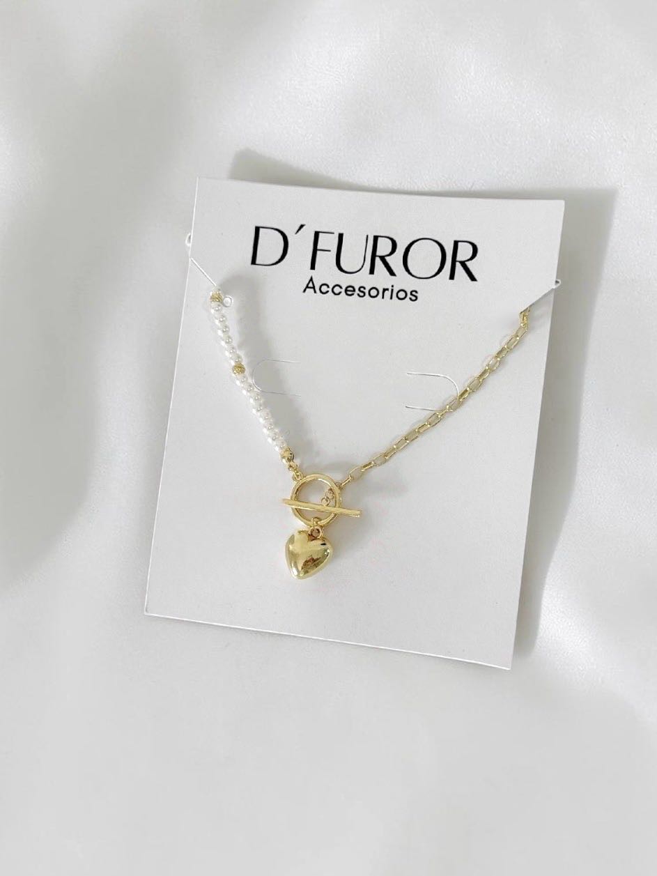 COLLAR DELIA PERLAS (F-1244)