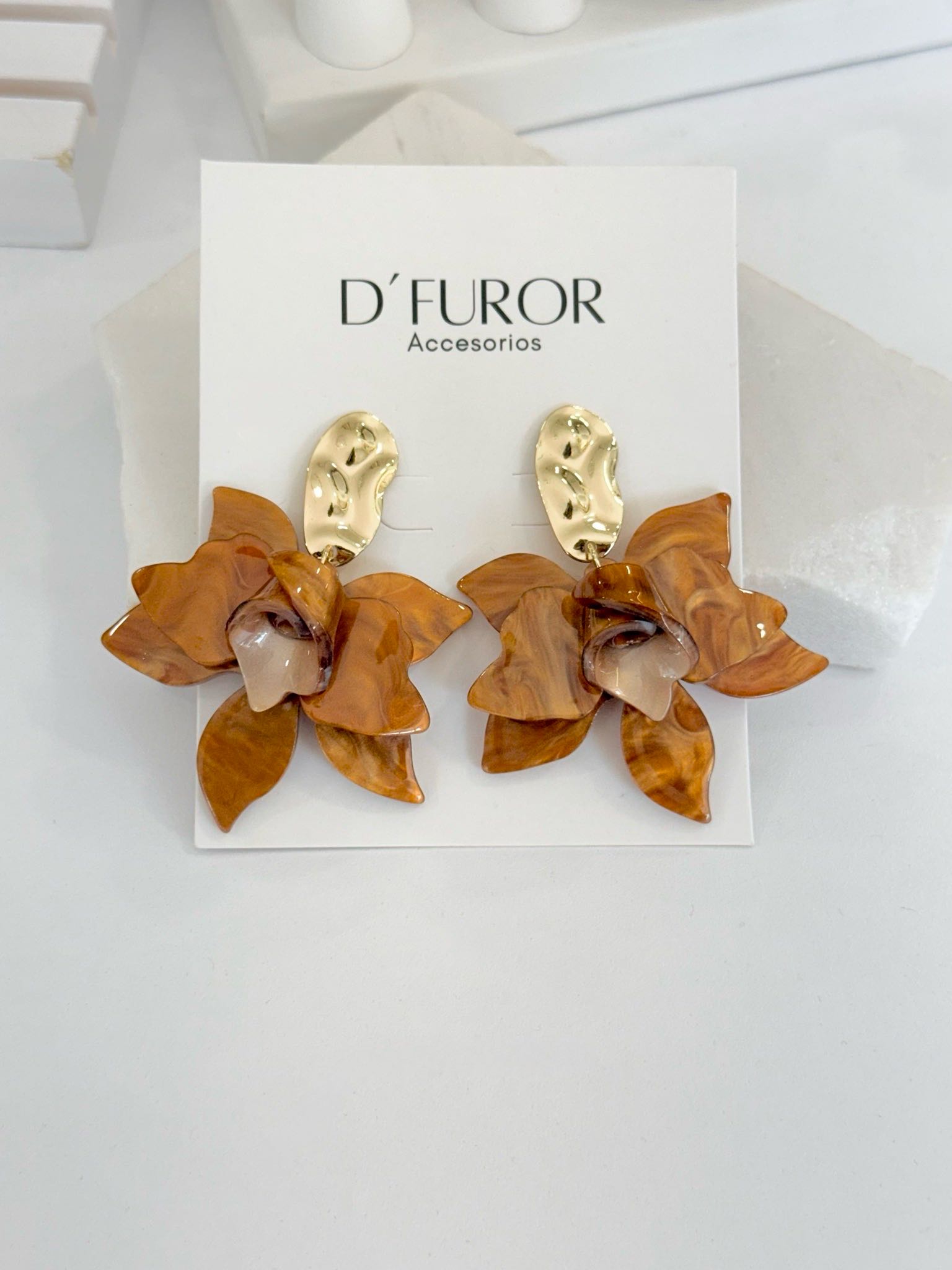 CORALIA MAXI ARETES MIEL (F-1223)