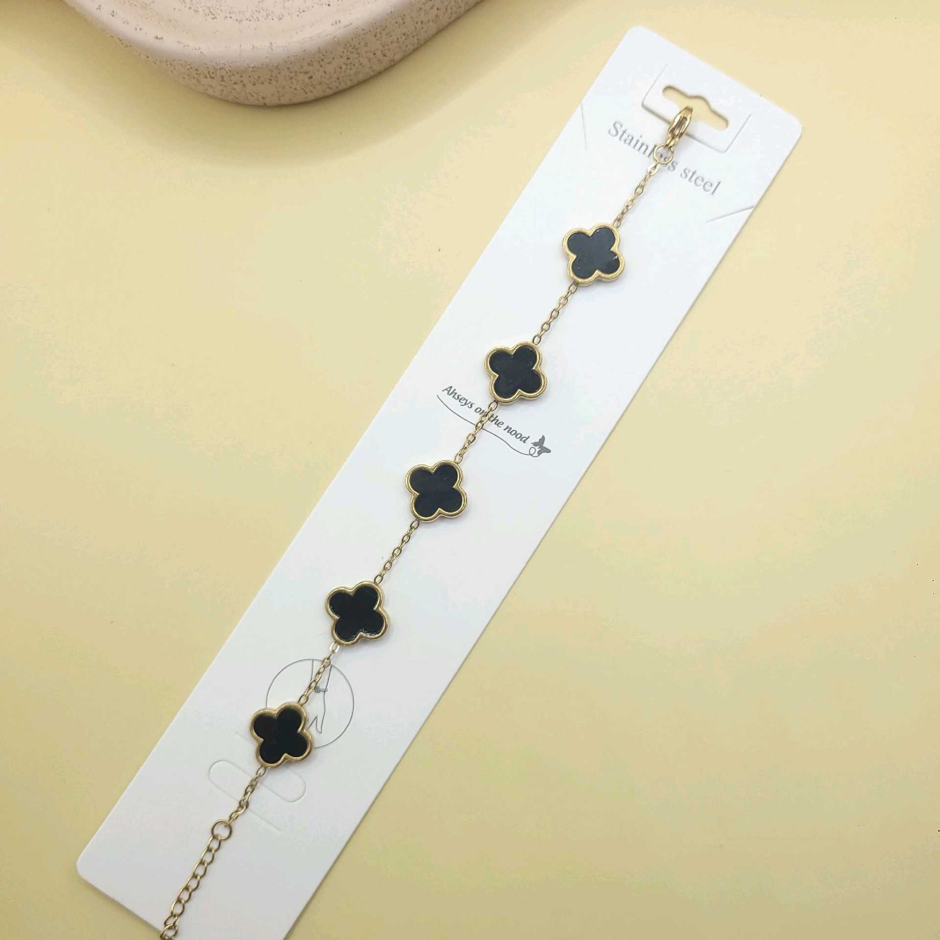 Pulsera Van cleef negra / acero inoxidable 
