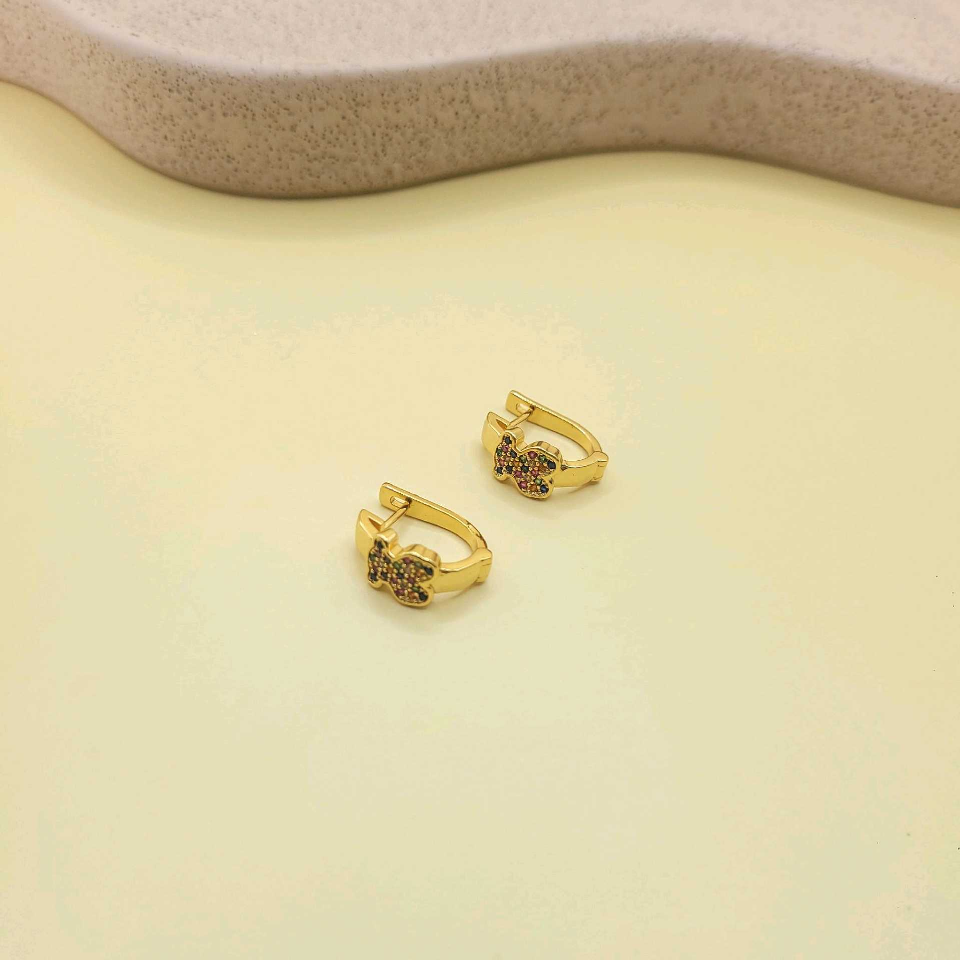 Huggies osito con piedras / chapa