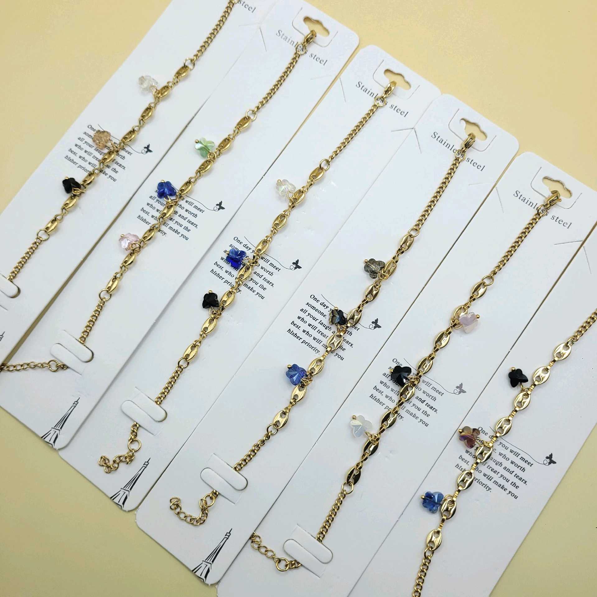 Pulsera dijes mariposas / acero inoxidable  (se envía modelo al azar ) 