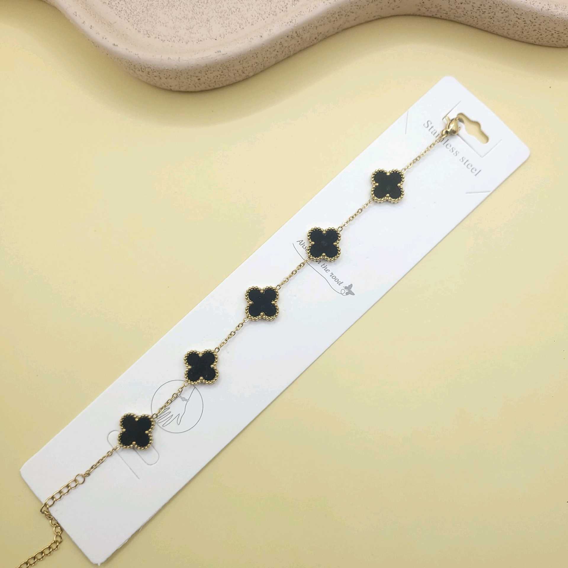 Pulsera Van cleef negra bordes / acero inoxidable 
