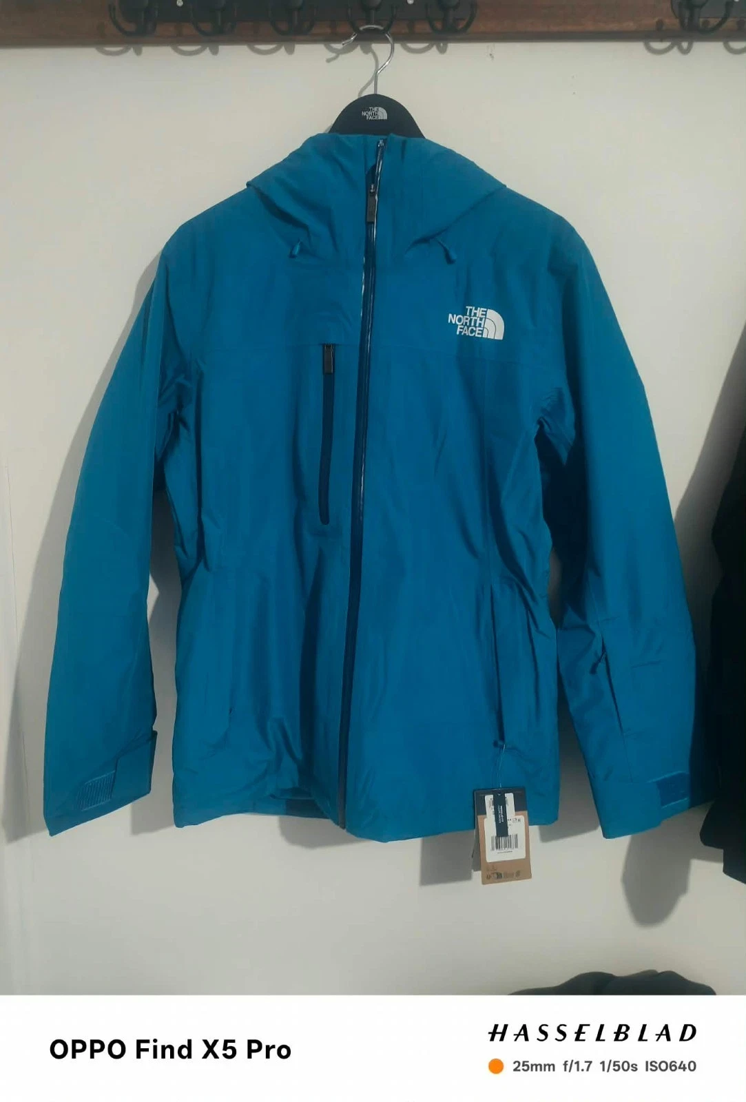 RRP $600 The North Face Descendit Ski Jacket Blue, Size M, BNWT