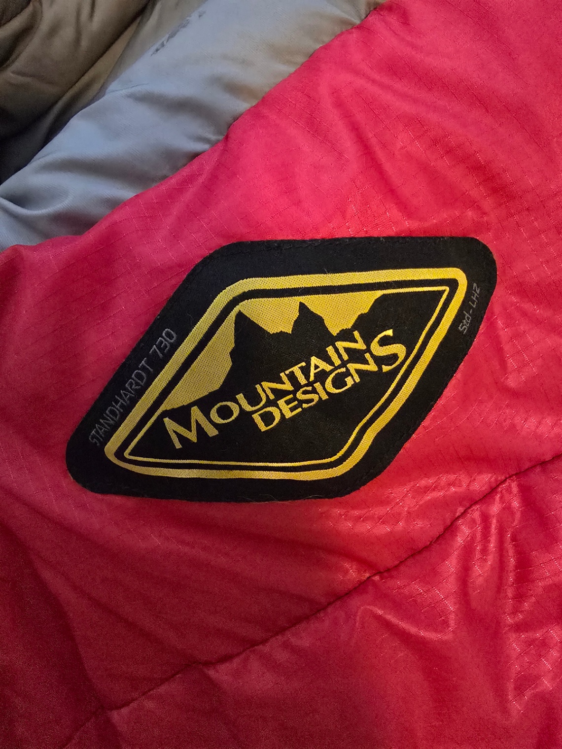 Mountain Designs Standhardt 730 Sleeping Bag New