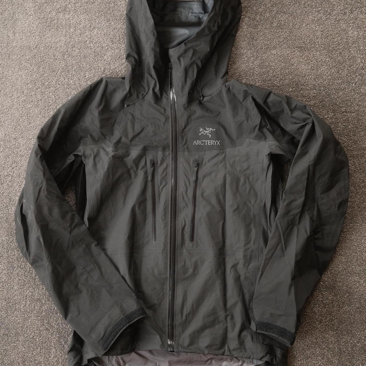 Arc'teryx Alpha Jacket Black / Hadron - Men's Medium