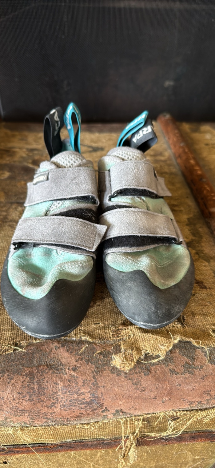 Climbing shoes Scarpa Women's Origin