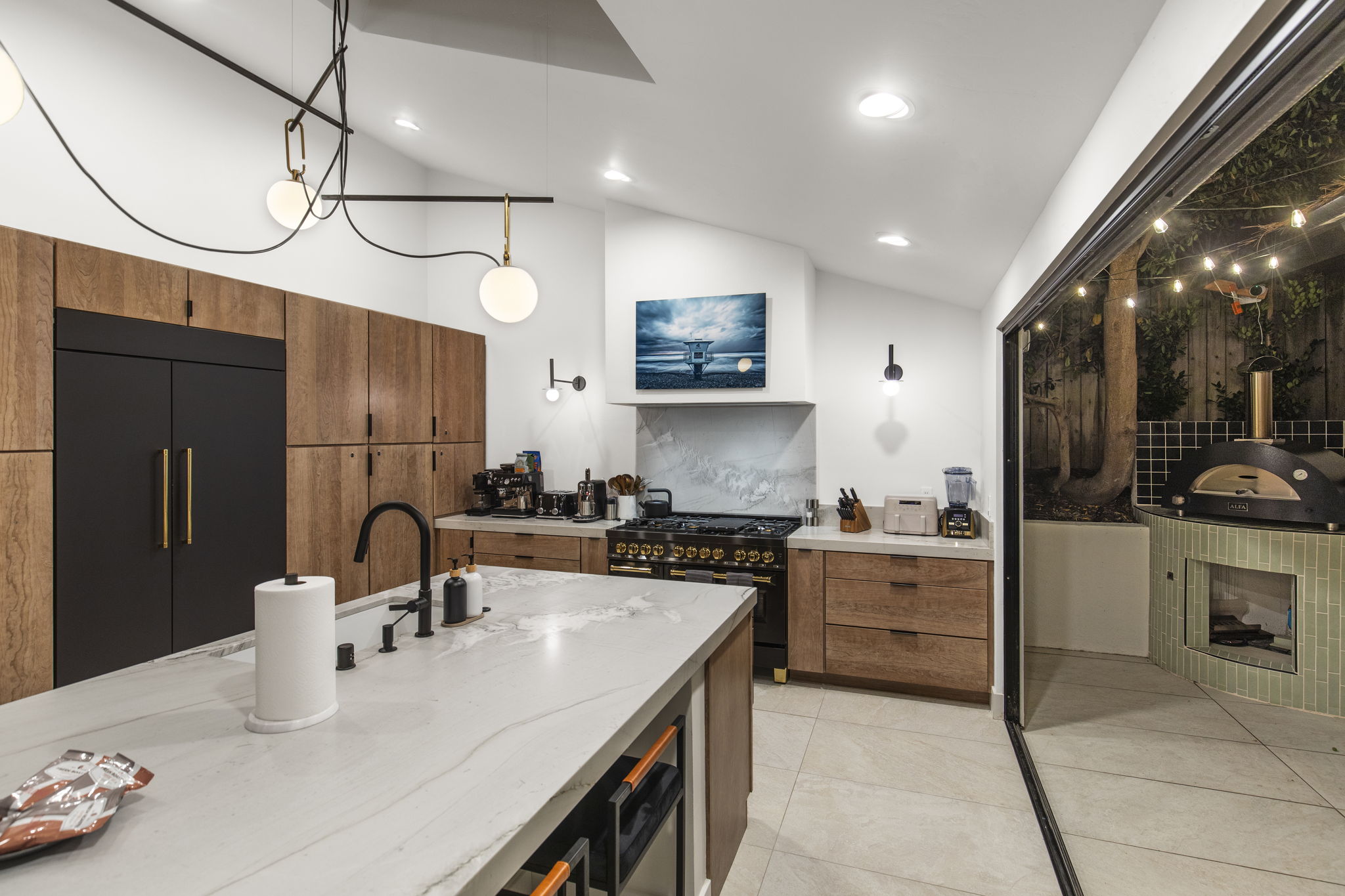 1761436855521_56-web-or-mls-NE0A3171.jpg