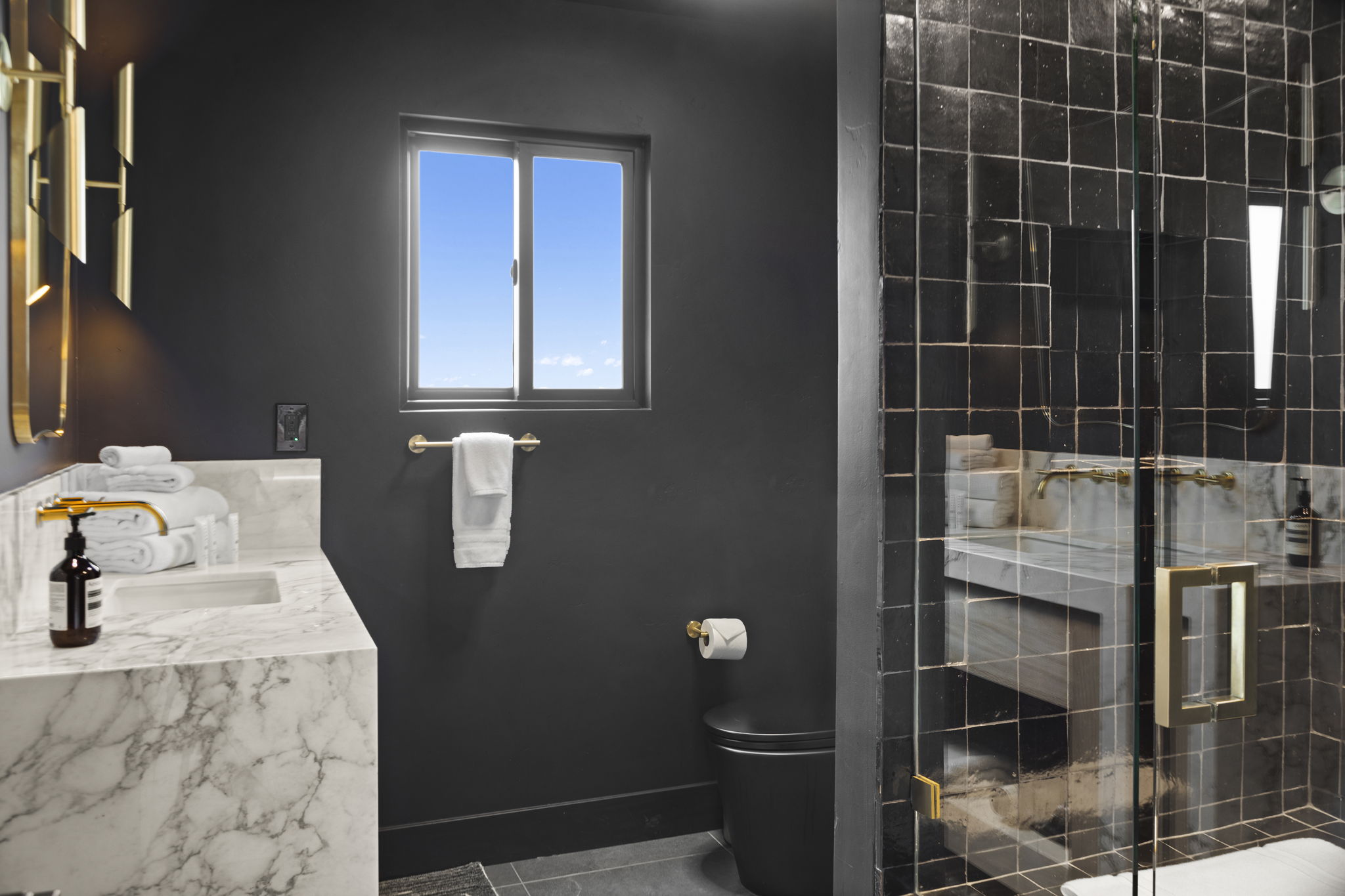 1761436882274_99-web-or-mls-NE0A3390.jpg
