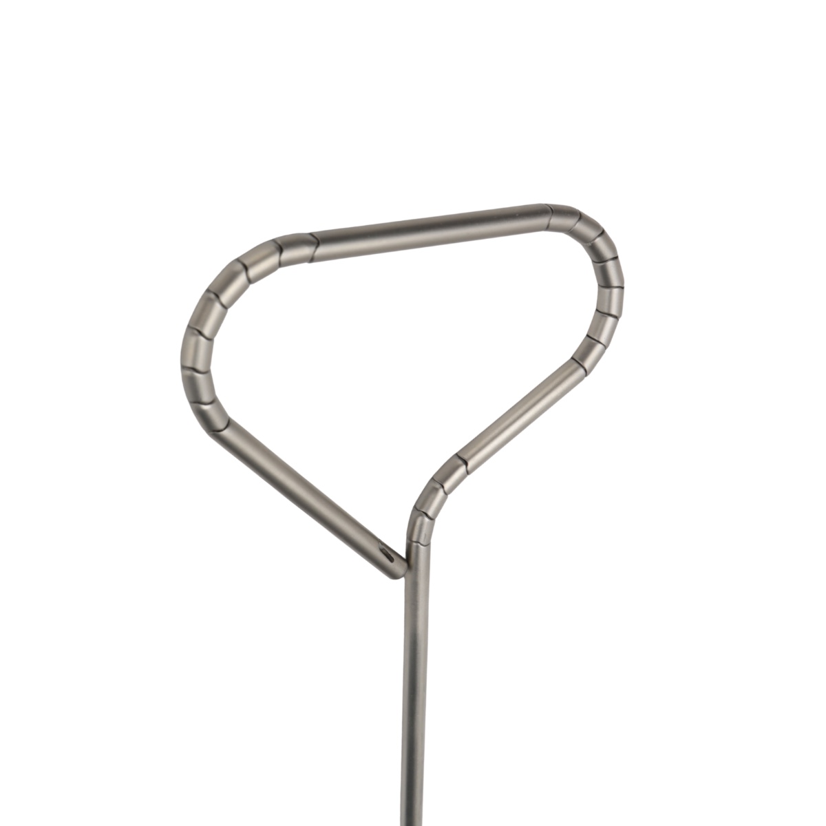 Retractor triángular
