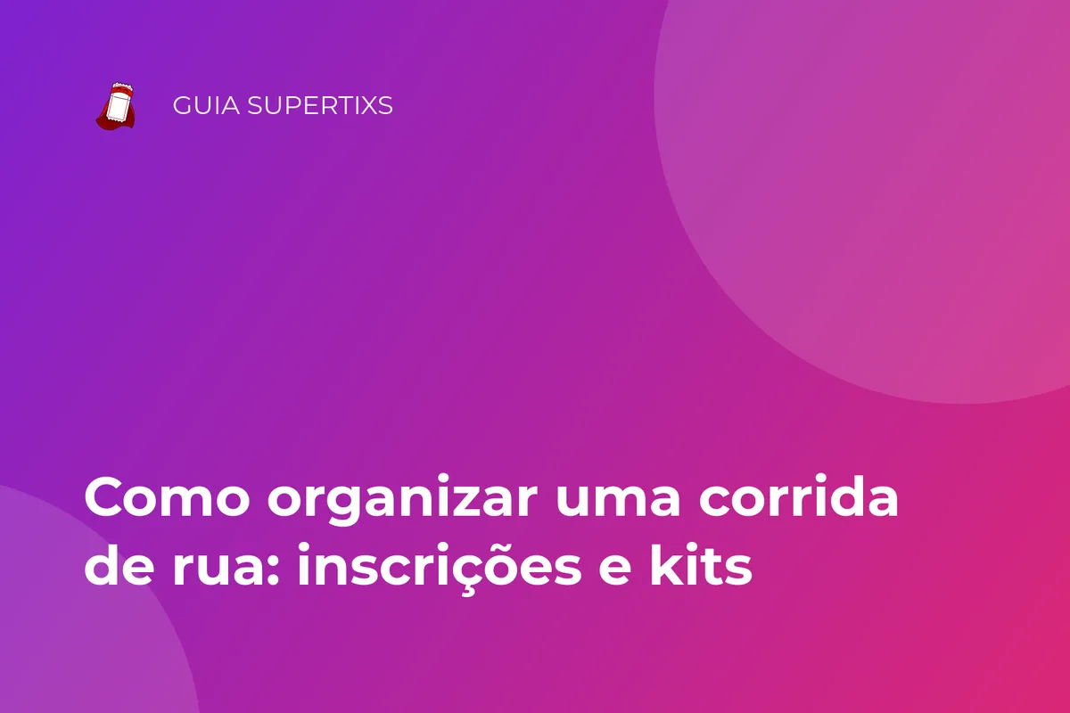 Grupo de corredores com número de peito na largada de uma corrida de rua
