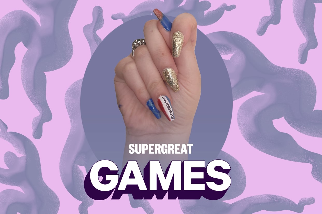 nail art on a lilac background