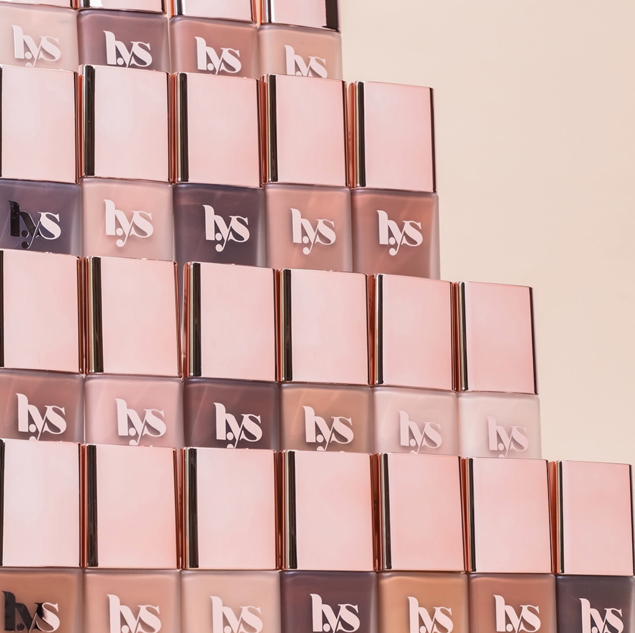 Instagram @LYSBeautyofficial