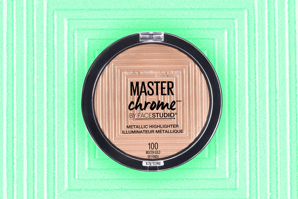 Maybelline's Master Chrome Highlight on a teal background