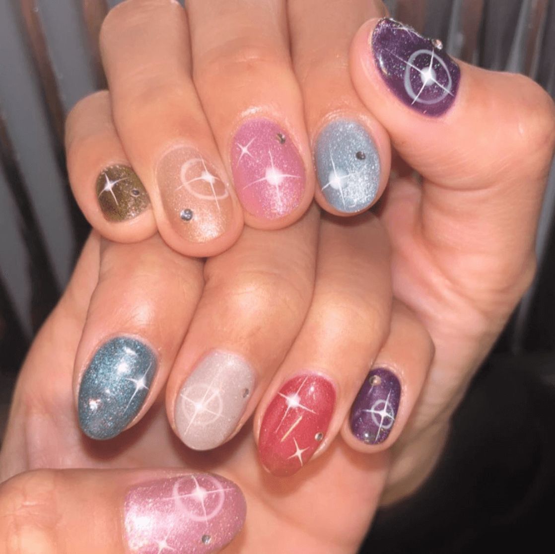 Instagram @nailsbymei