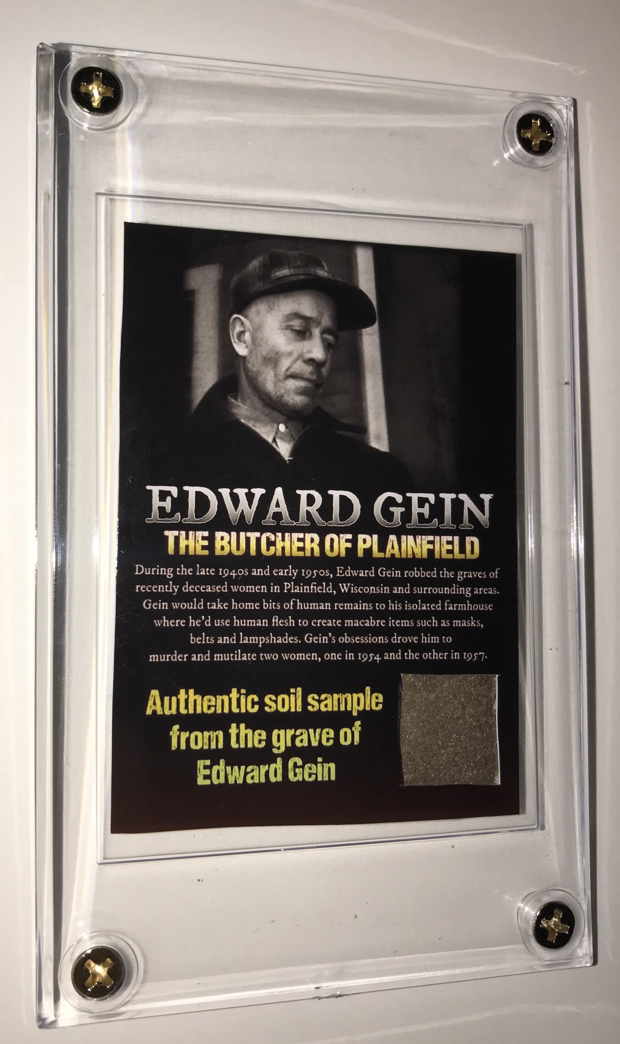 Edward Gein Grave Soil Collectors Card