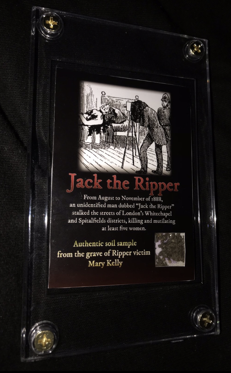 Jack The Ripper Mary Kelly Victim Grave Soil Collector Card