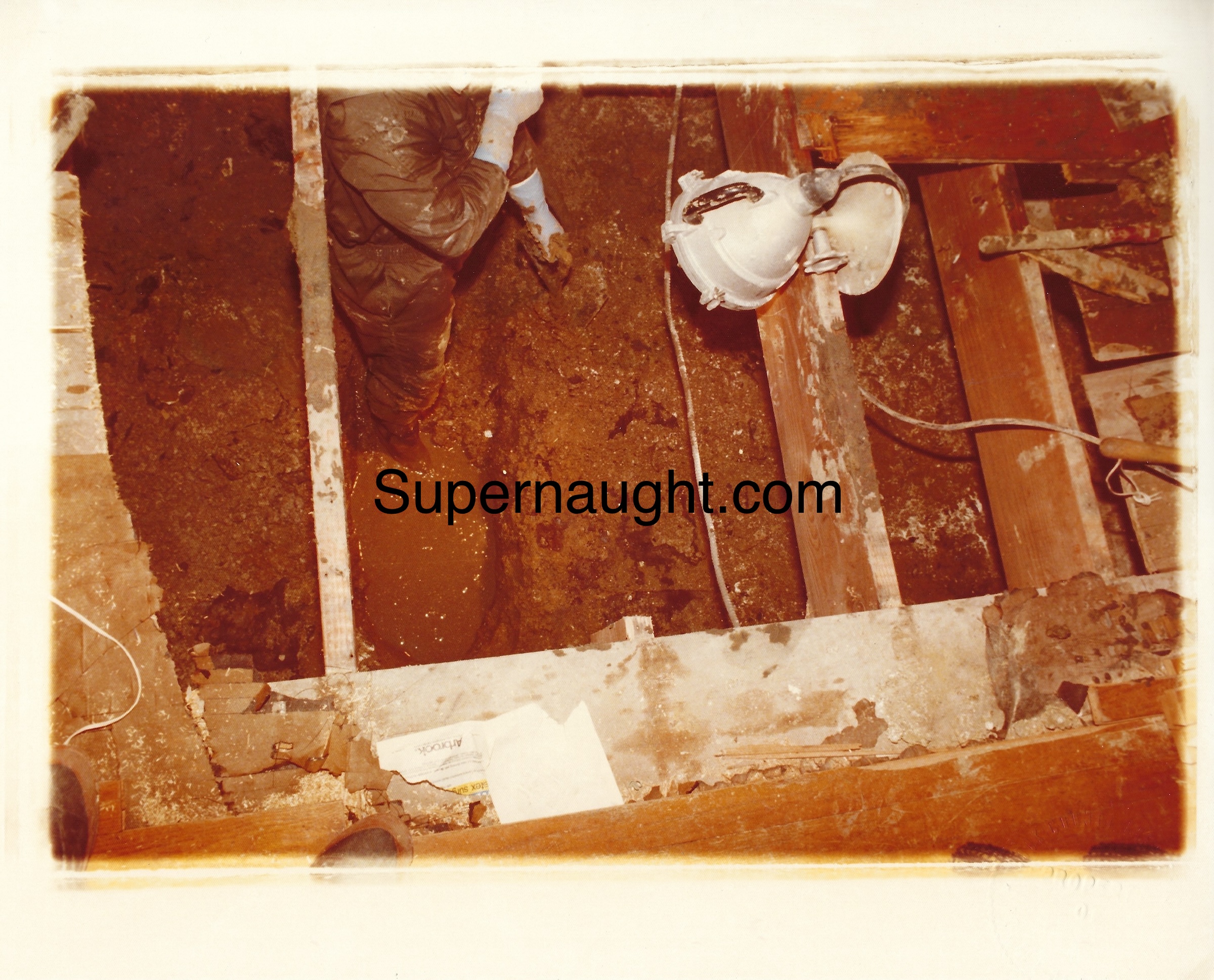 John Wayne Gacy Digging In Crawlspace Photo