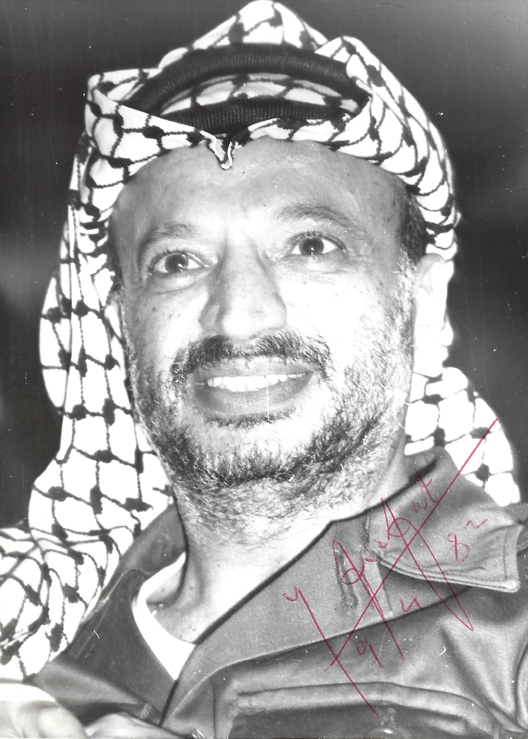 Yasser Arafat Autographed Photo