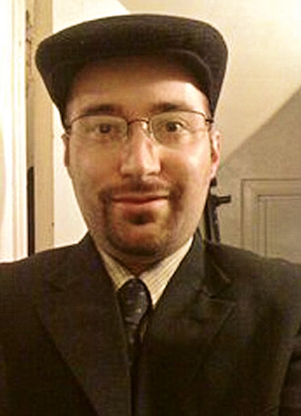 Levi Aron