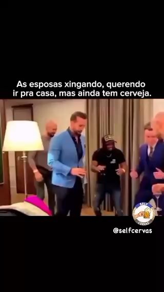 Com aquela cara de brava kkk