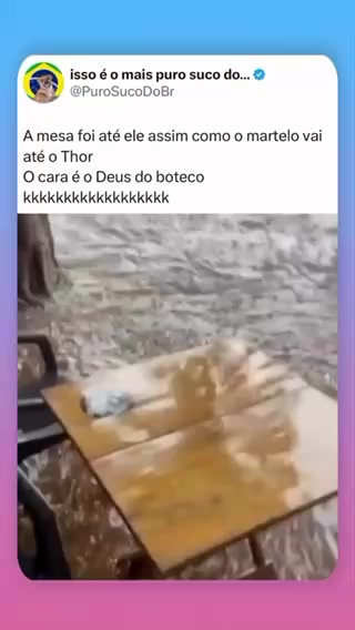 Thor com a Corote na mão