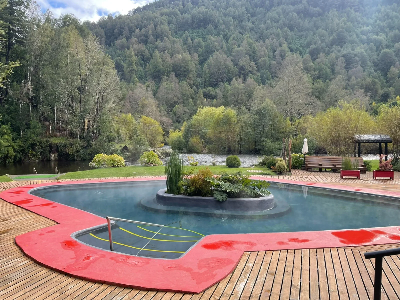 Ticket de acceso a Termas Quimey-co + Masajes a elección