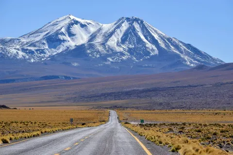 camino altiplano san pedro de atacama autoguiado