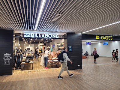 Surf Dive n Ski Cairns Airport