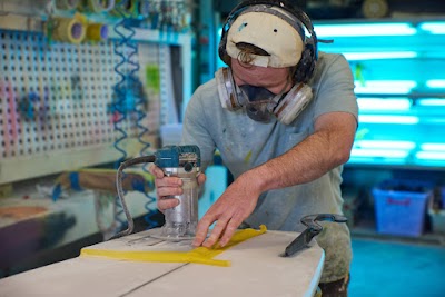 Melbourne Surfboard Repairs logo