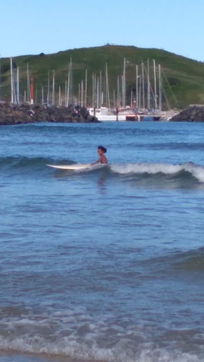 Lee Winkler's Surf School