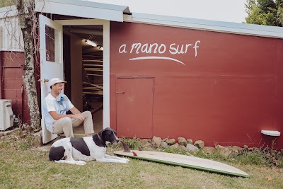 A Mano Surf