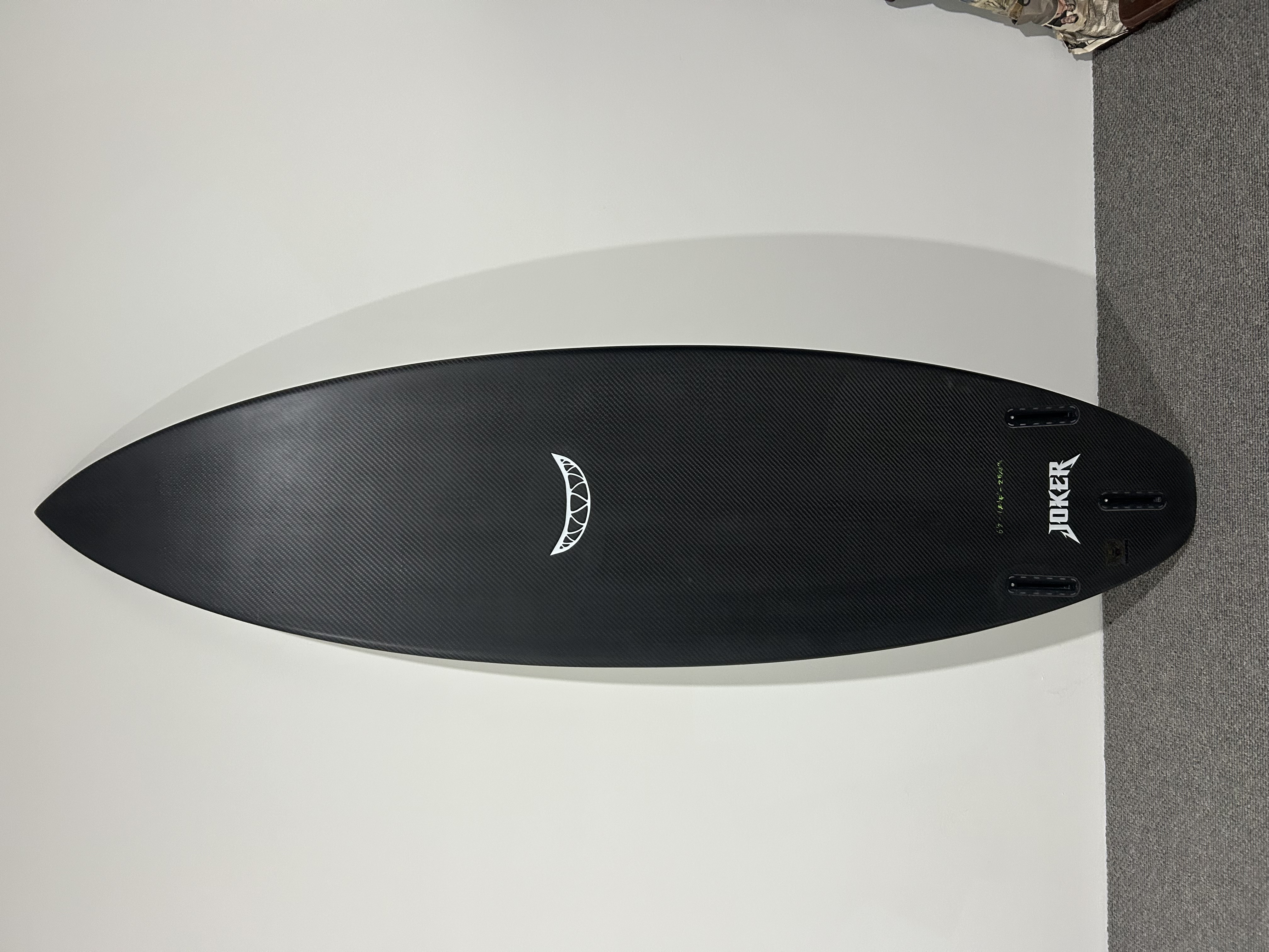 The Apex hybrid  view 2