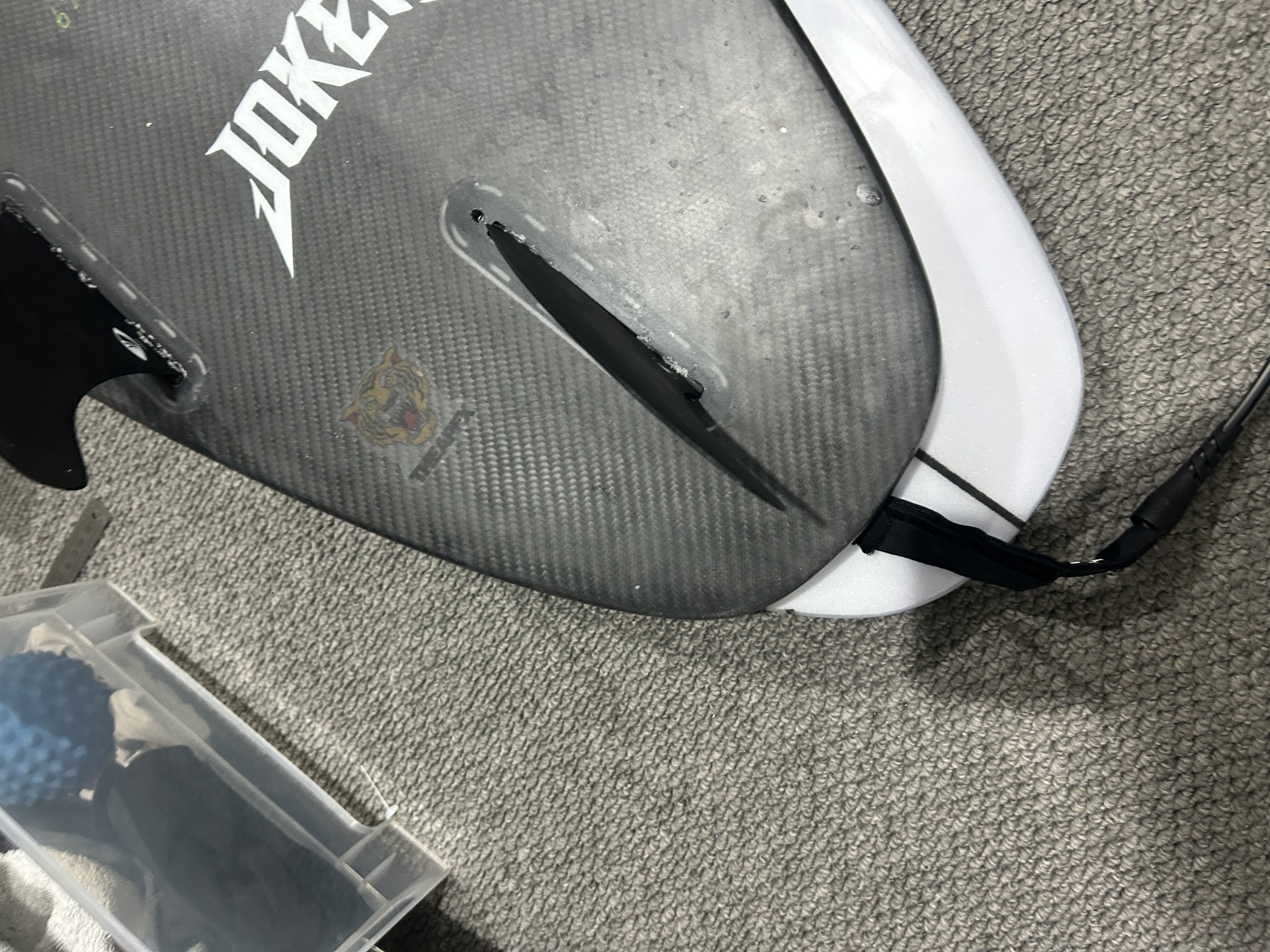 The Apex hybrid  view 5