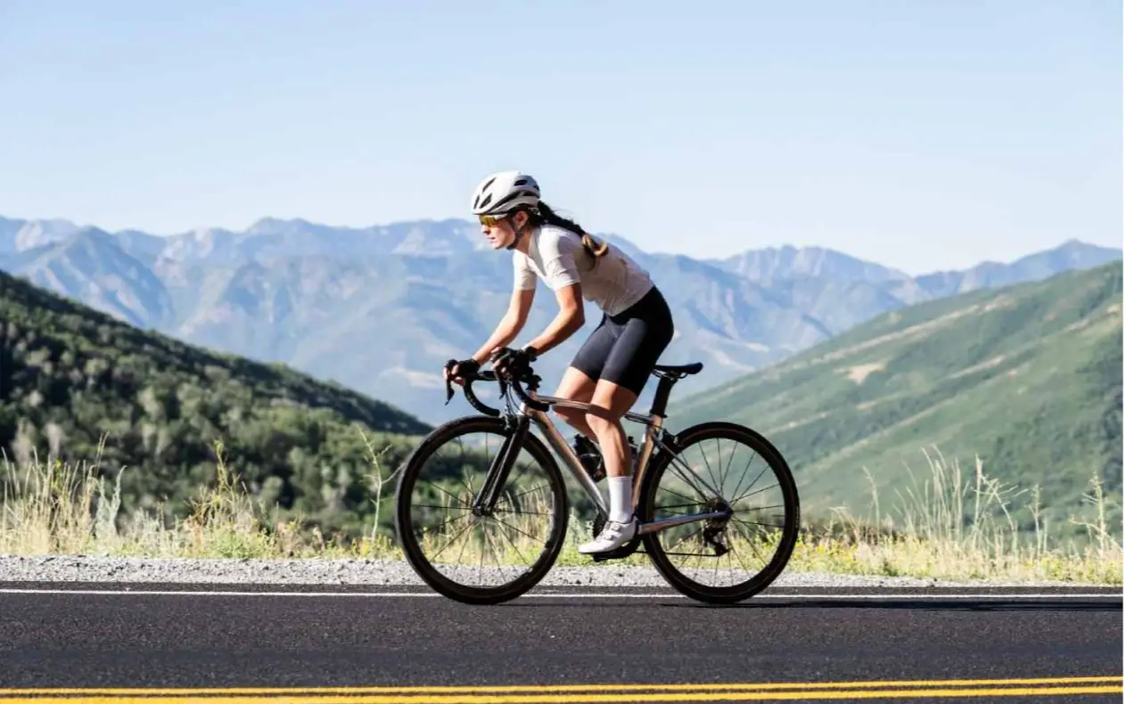 Vožnja bicikla u Austriji: Šta kaže zakon o nošenju kacige?