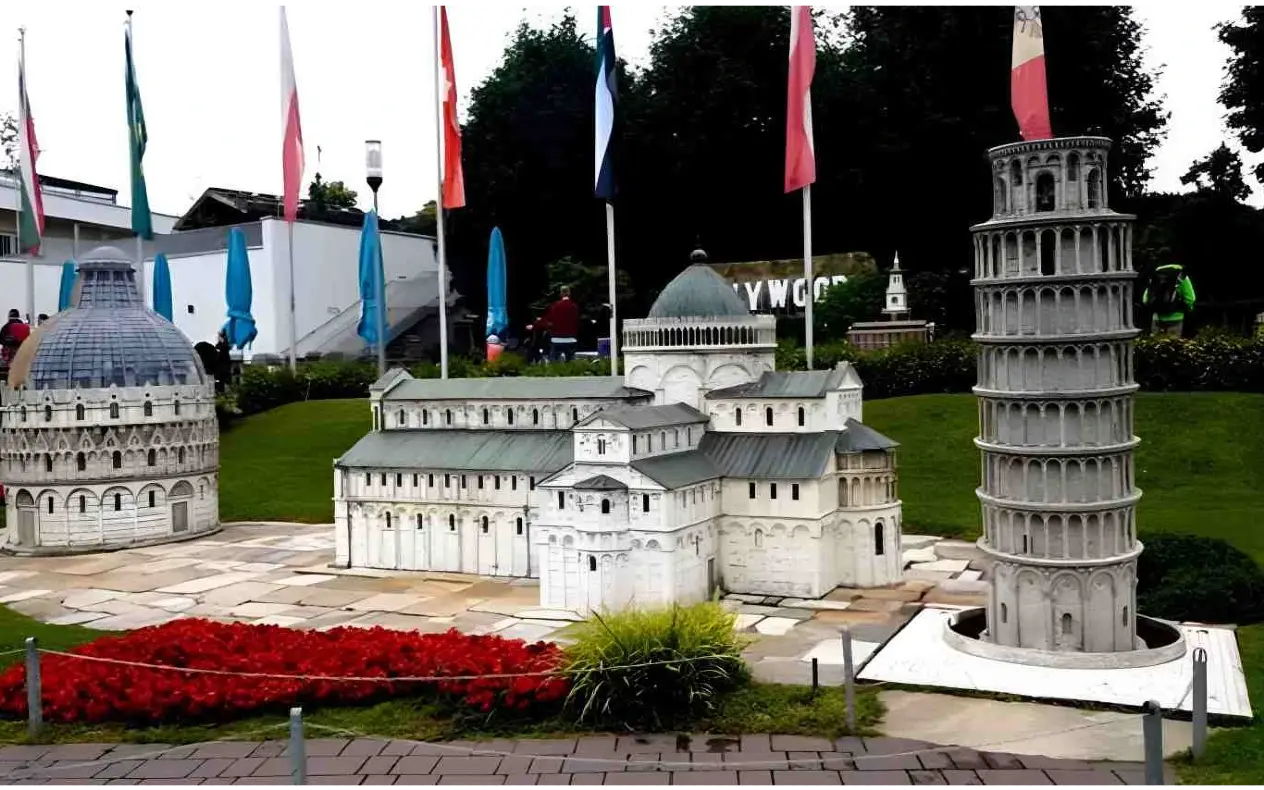 Mesto gde putujete svetom bez da napustite Klagenfurt