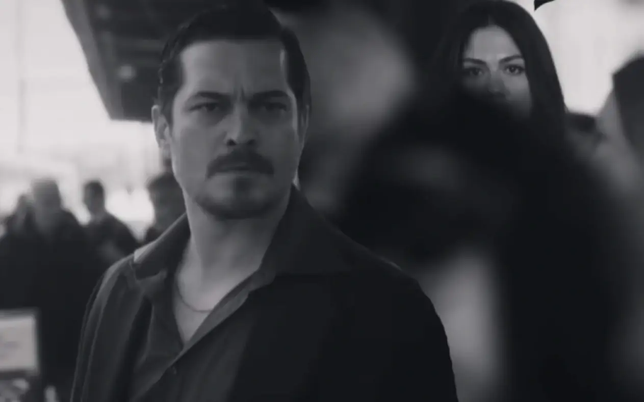 Esref Ruya 25. epizoda Scena iz 25. epizode serije "Esref Ruya"