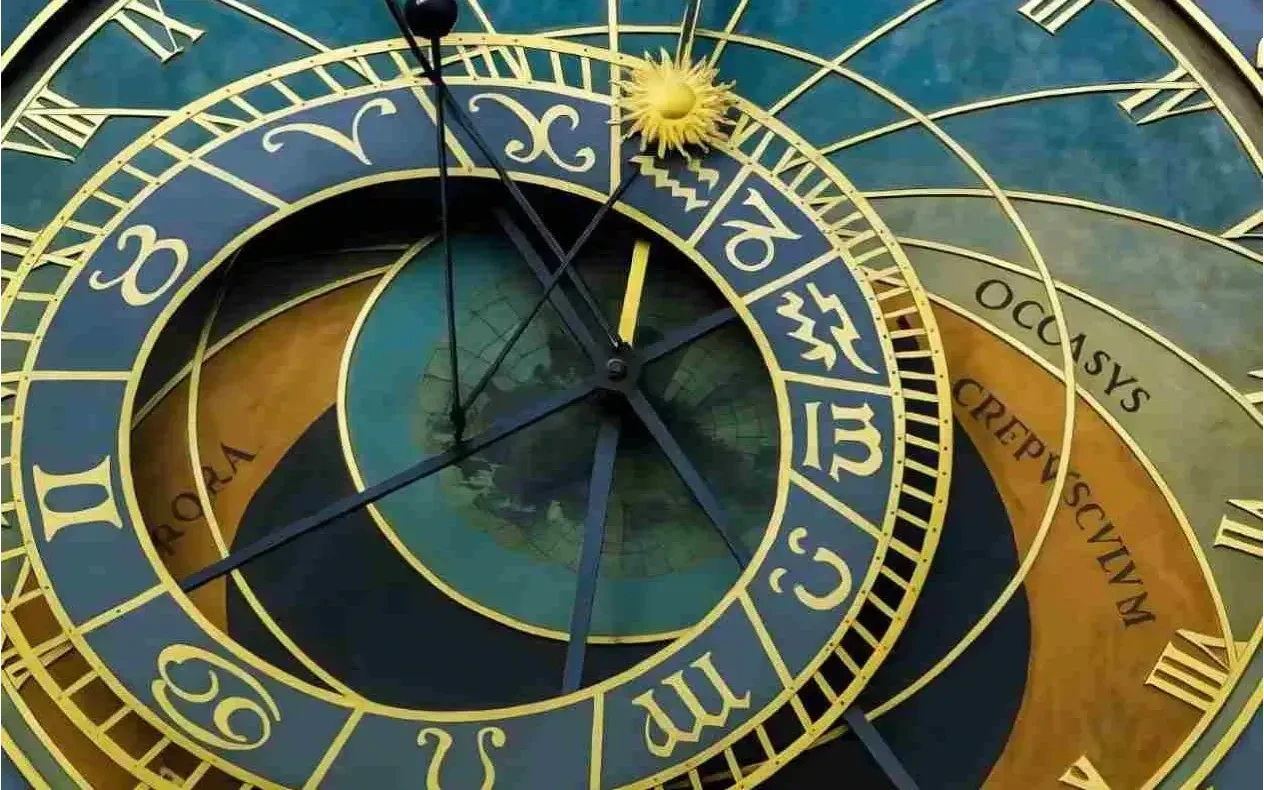 Nedeljni horoskop od 6. do 12. jula 2026. za svih 12 horoskopskih znakova Zodijački krug sa sazvežđima na letnjem noćnom nebu, simbolično prikazujući astrološku prognozu za novu sedmicu.
