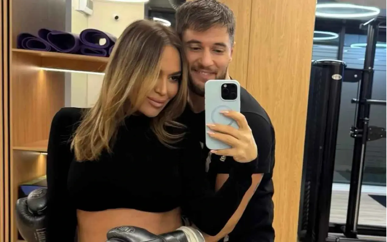 Joca Stefanović i Iva Bojanović - slika u teretani