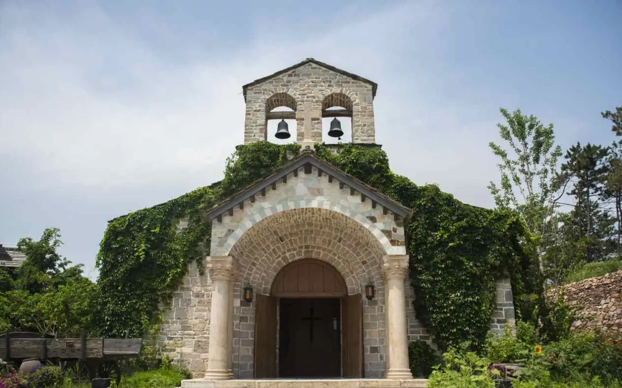 Manastir Nimnik - svetinja tišine i nevine žrtve 