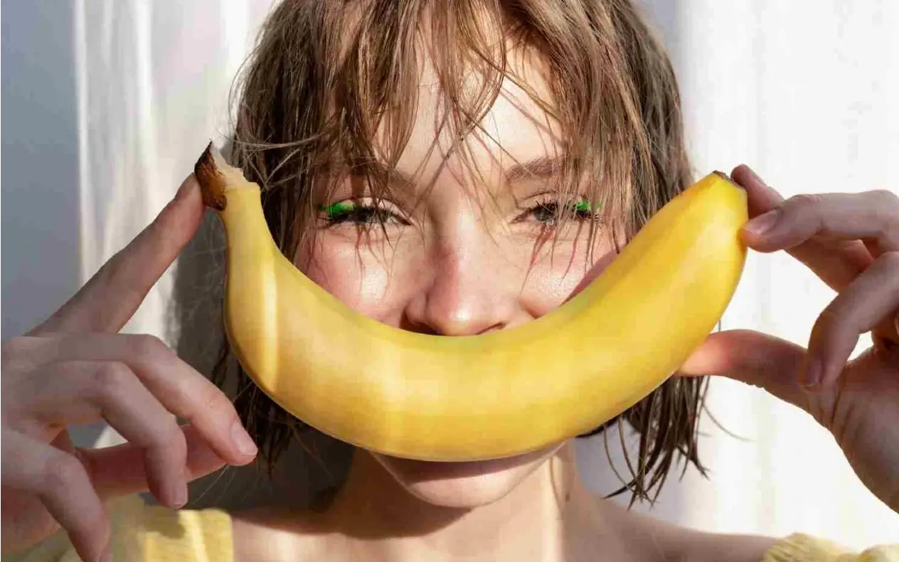 Kora od banane kora od babane kao prirodni botoks