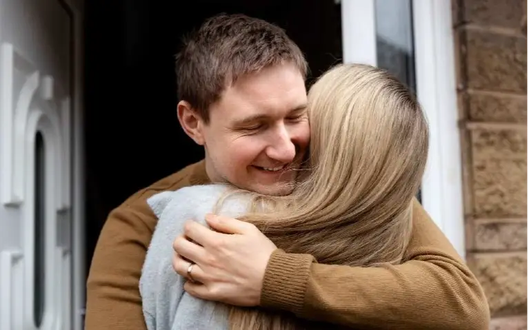 Zaljubljeni par Zagrljaj Parova