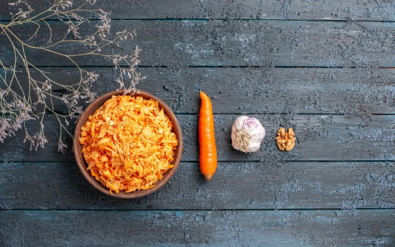 Tarator od sargarepe Zvezda letnjih trpeza: Osvežavajući i ukusan recept za tarator od šargarepe