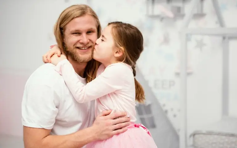 Poesbna ljubav tate i ćerke