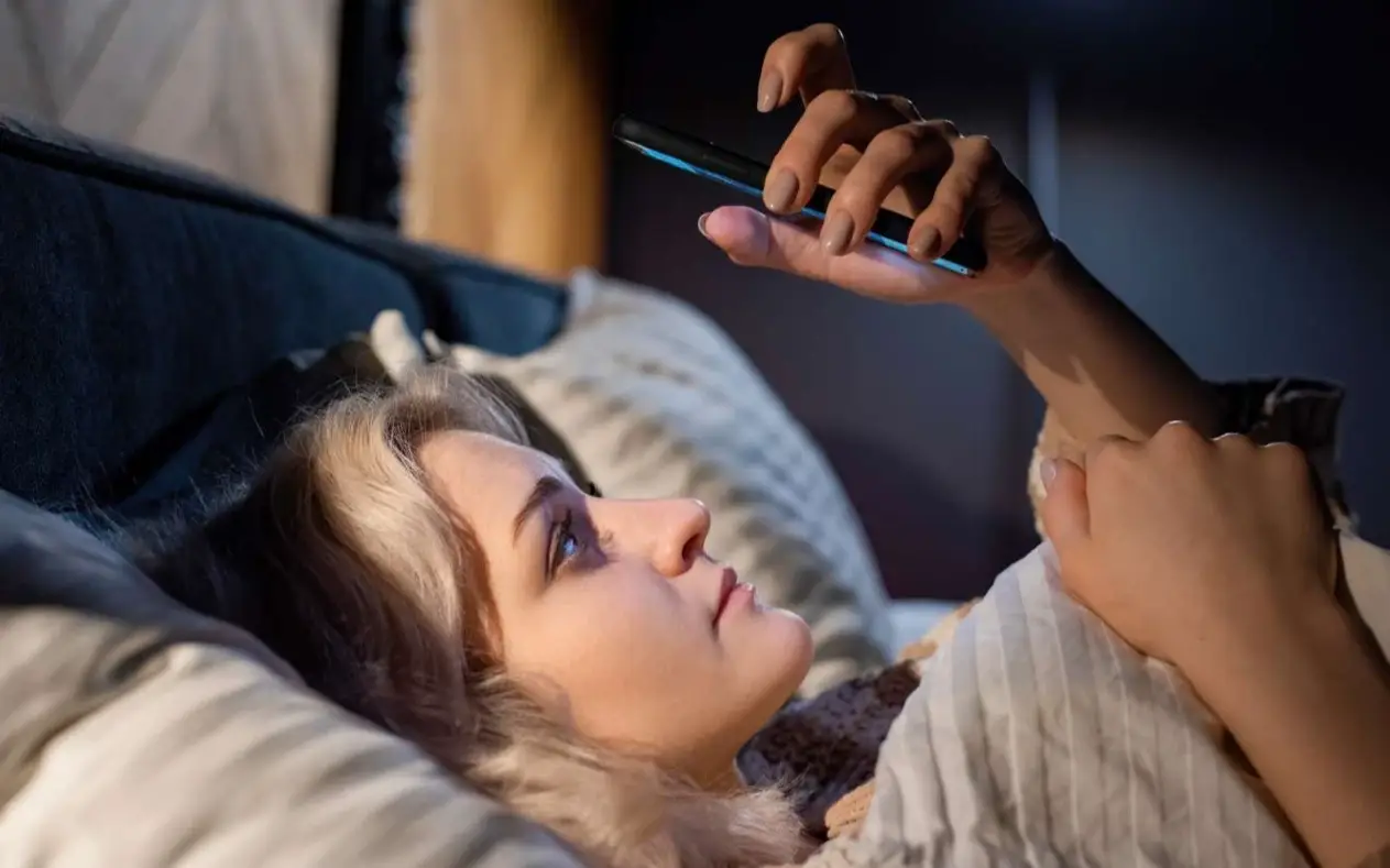 Apneja od ekrana- najčešća bolest mladih